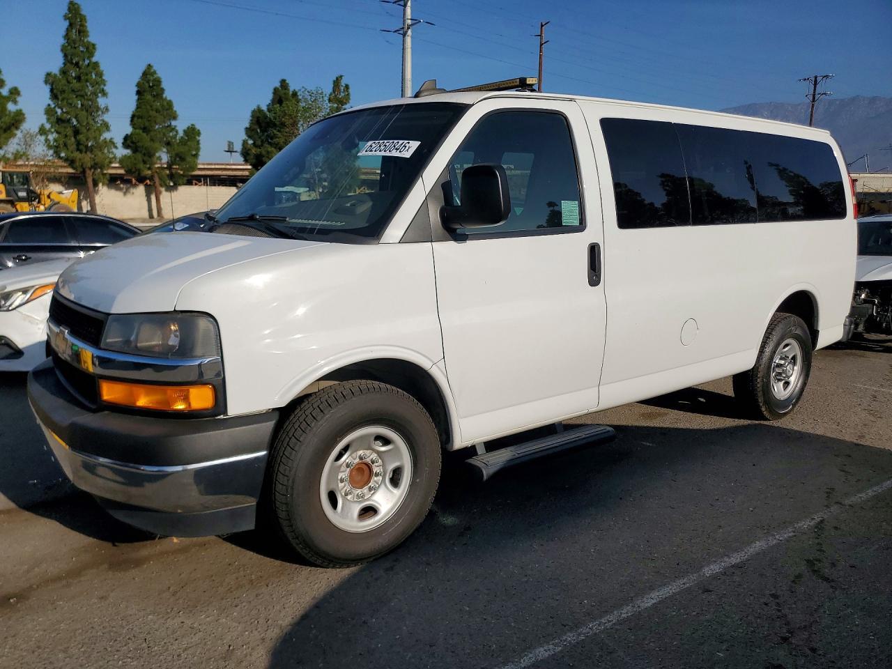 2019 Chevrolet Express, LT