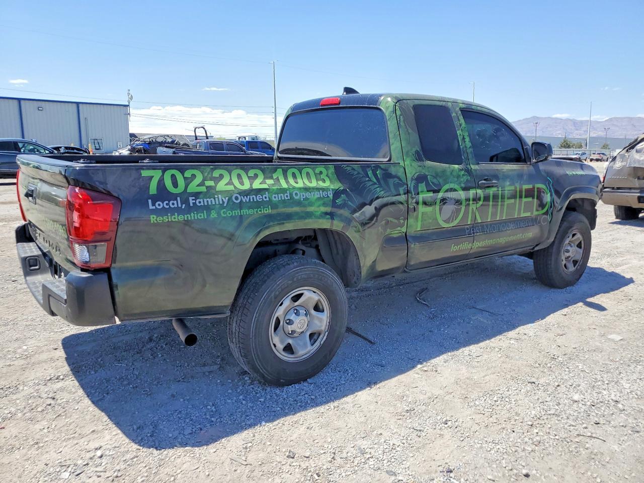 2022 Toyota Tacoma, SR