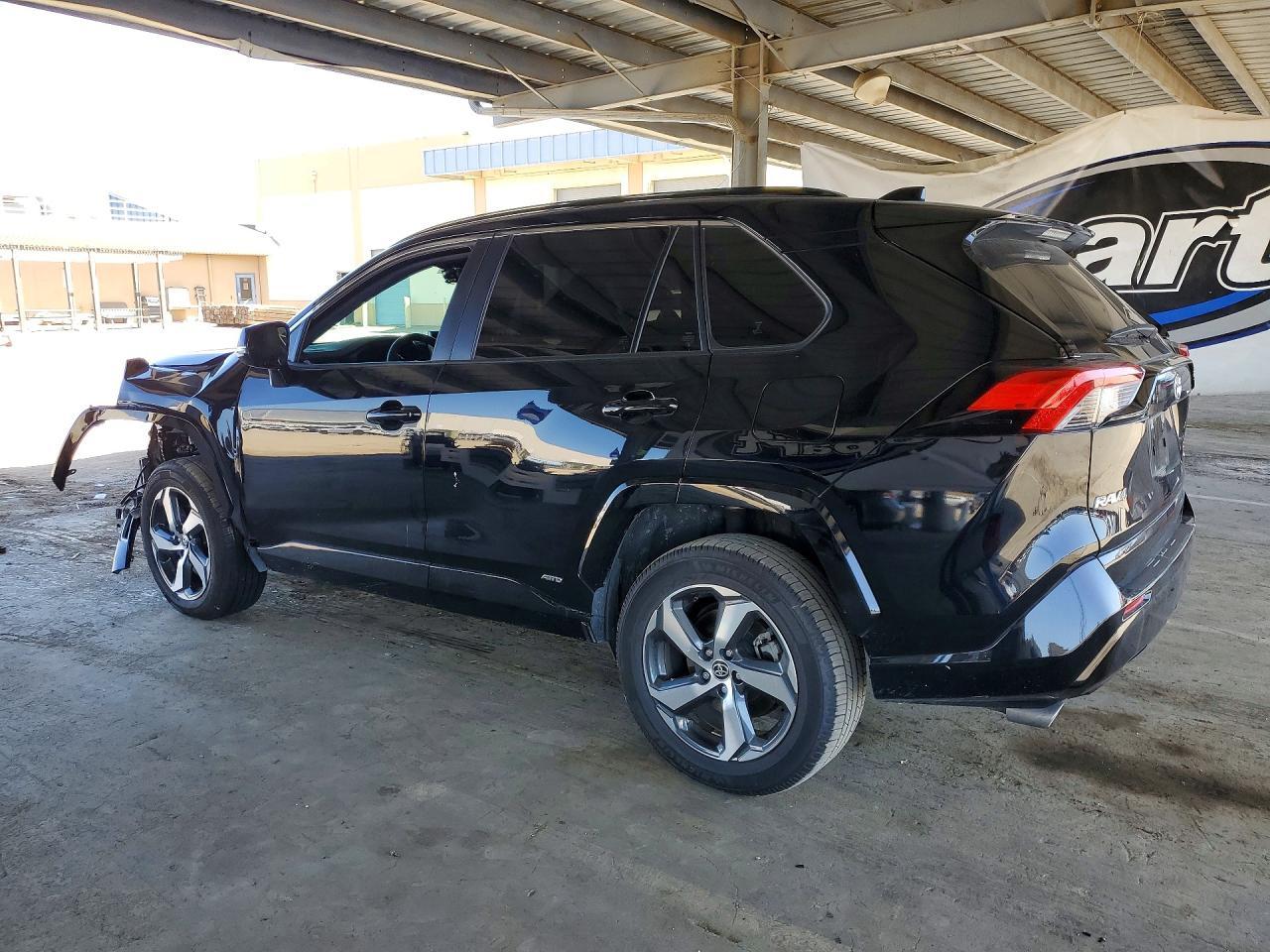 2025 Toyota RAV4, SE