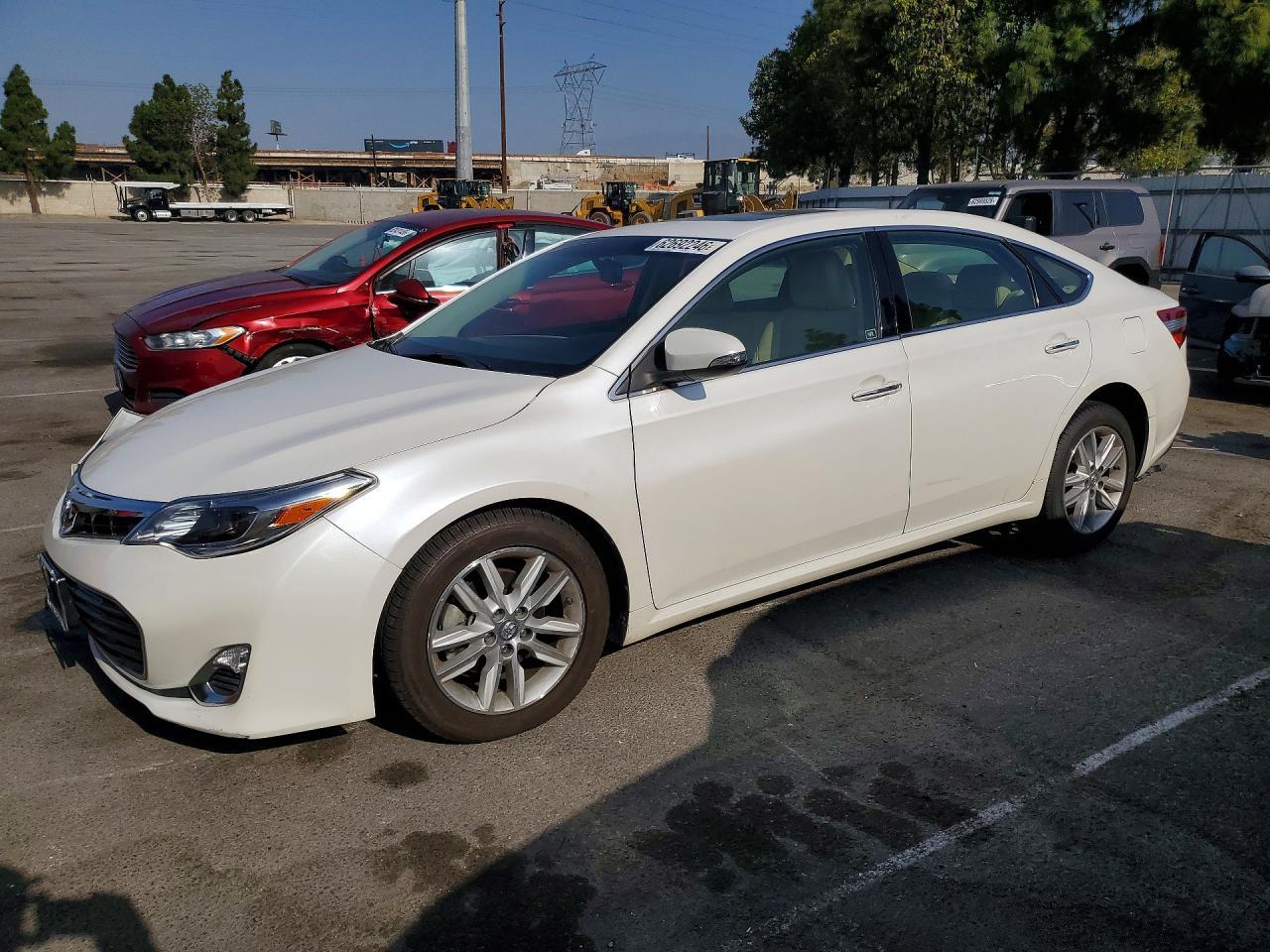 2015 Toyota Avalon, Xle Premium