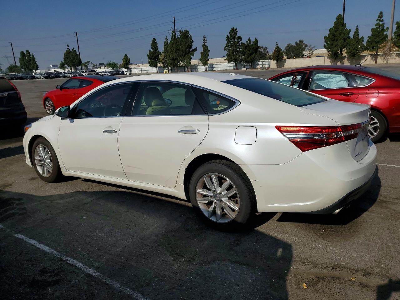 2015 Toyota Avalon, Xle Premium