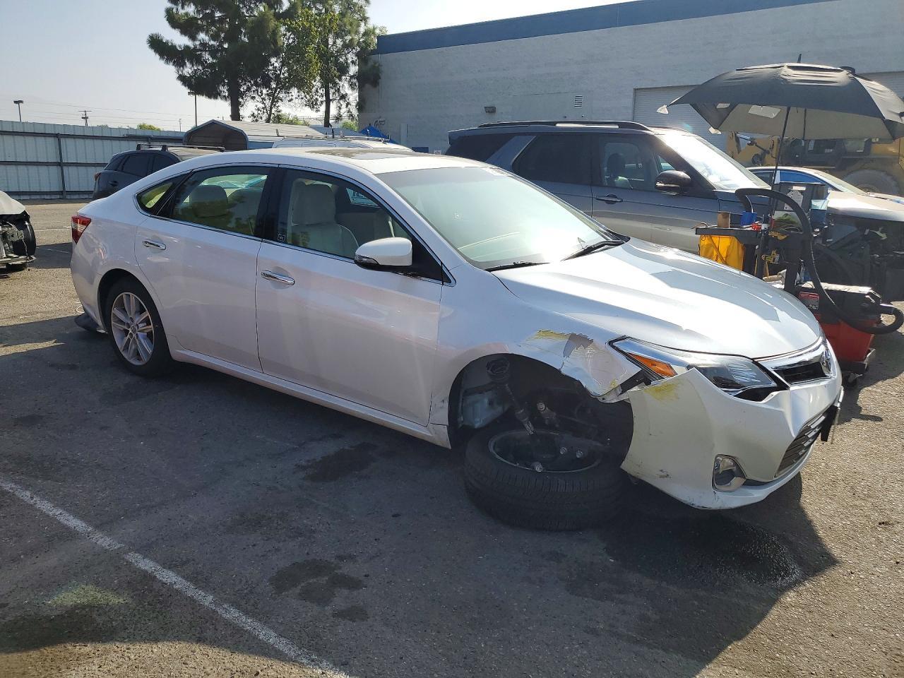 2015 Toyota Avalon, Xle Premium