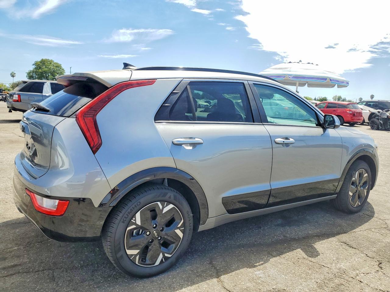 2025 KIA Niro, Wind