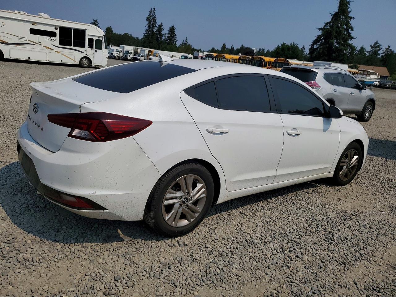 2020 Hyundai Elantra, Sel