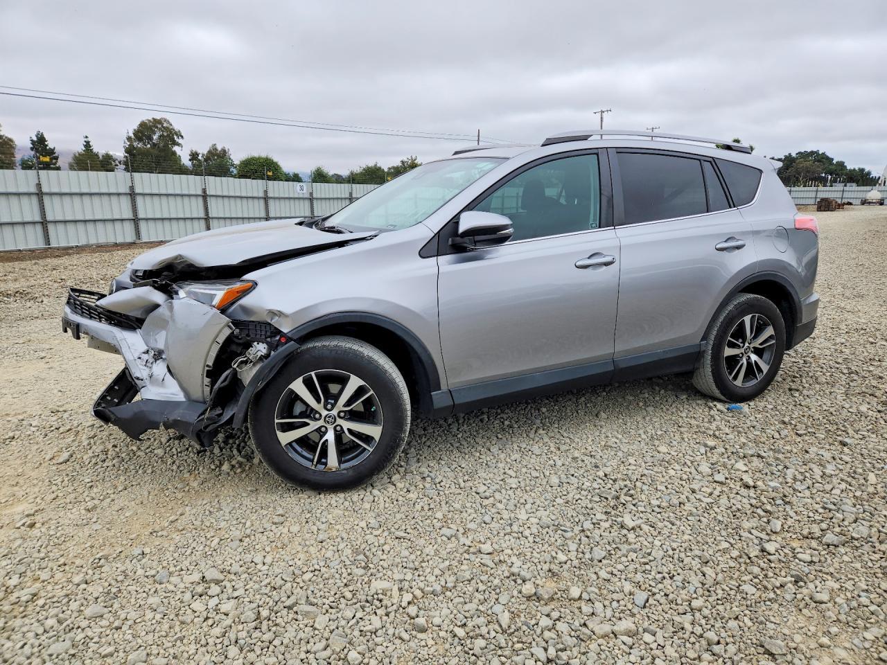 2017 Toyota RAV4, Xle