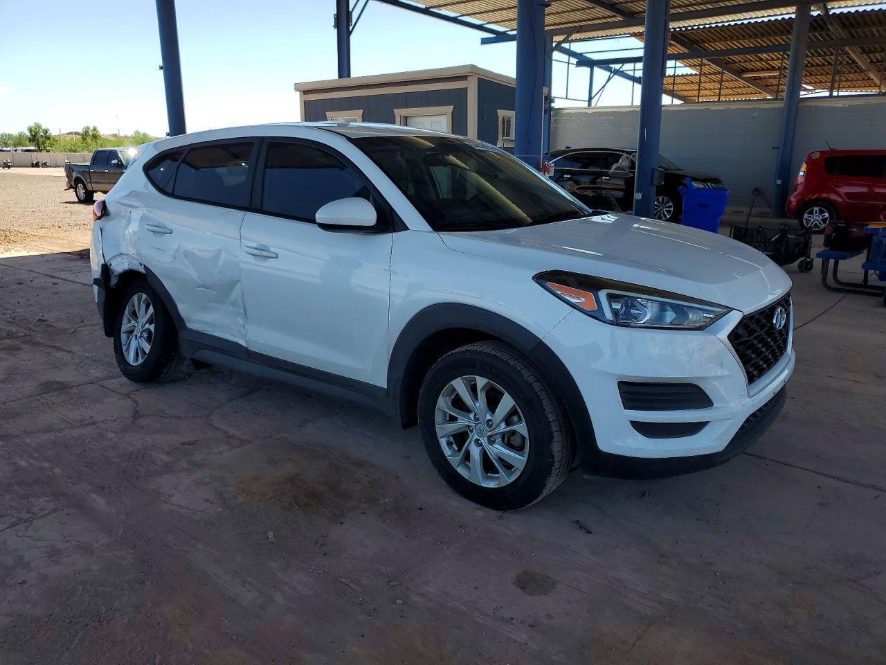 2020 Hyundai Tucson, SE
