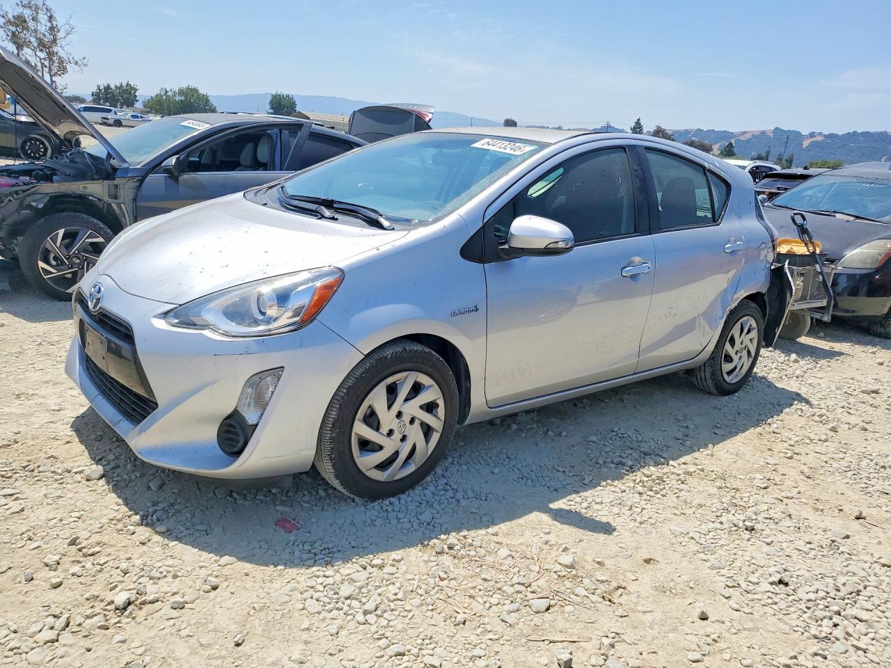 2015 Toyota Prius, Two