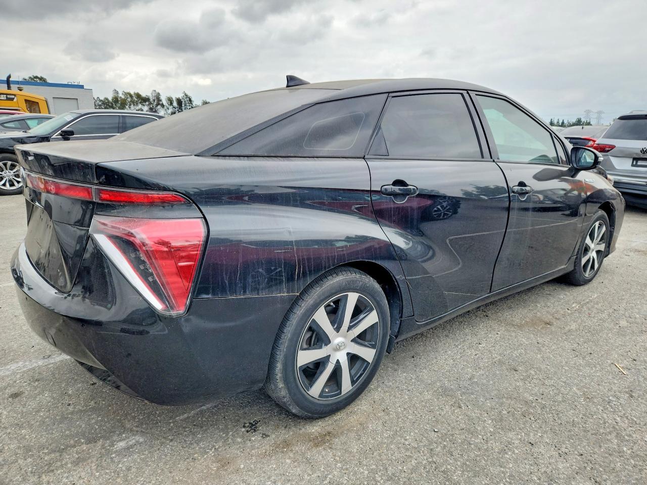 2018 Toyota Mirai, Base