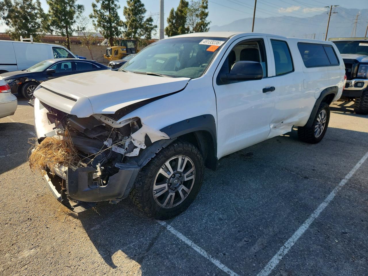 2016 Toyota Tundra, SR
