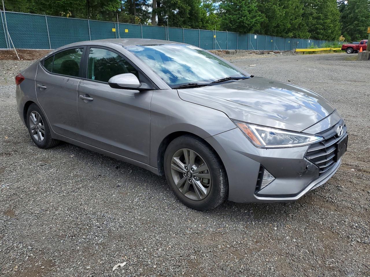 2020 Hyundai Elantra, SE