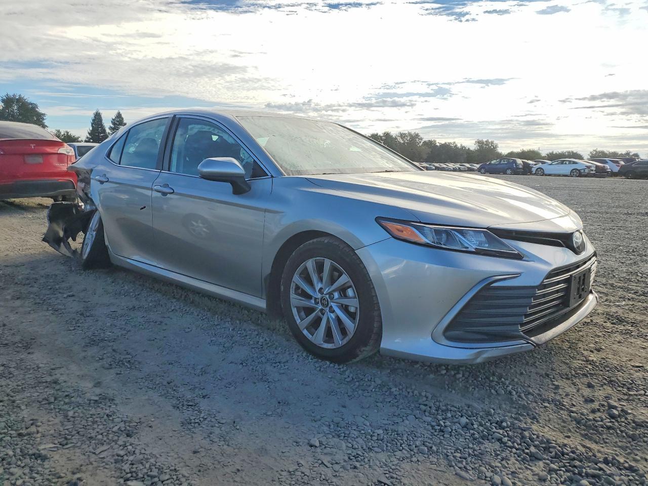 2022 Toyota Camry, LE