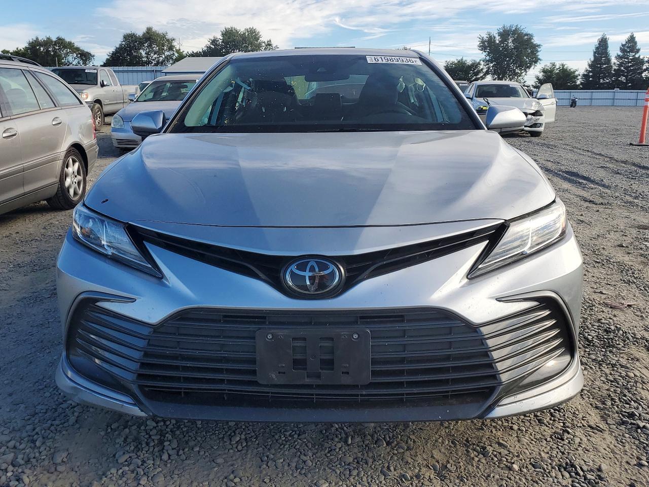 2022 Toyota Camry, LE