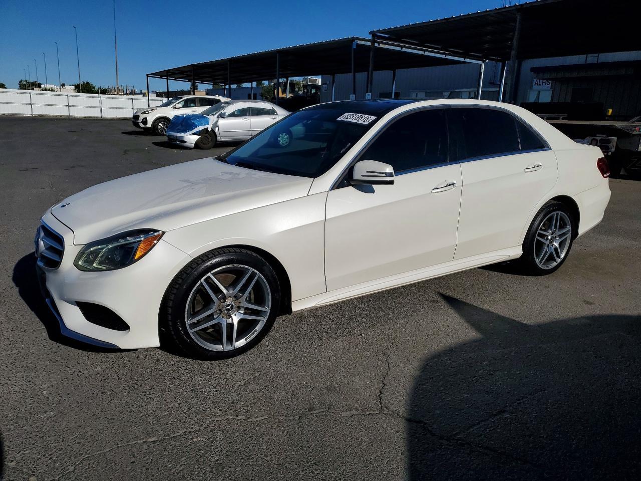 2016 Mercedes-Benz E-Class, 4...