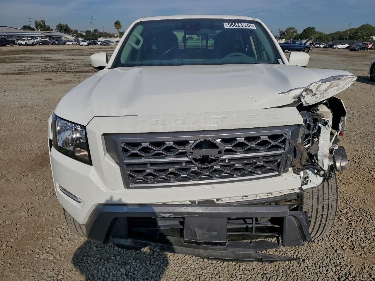 2024 Nissan Frontier, S