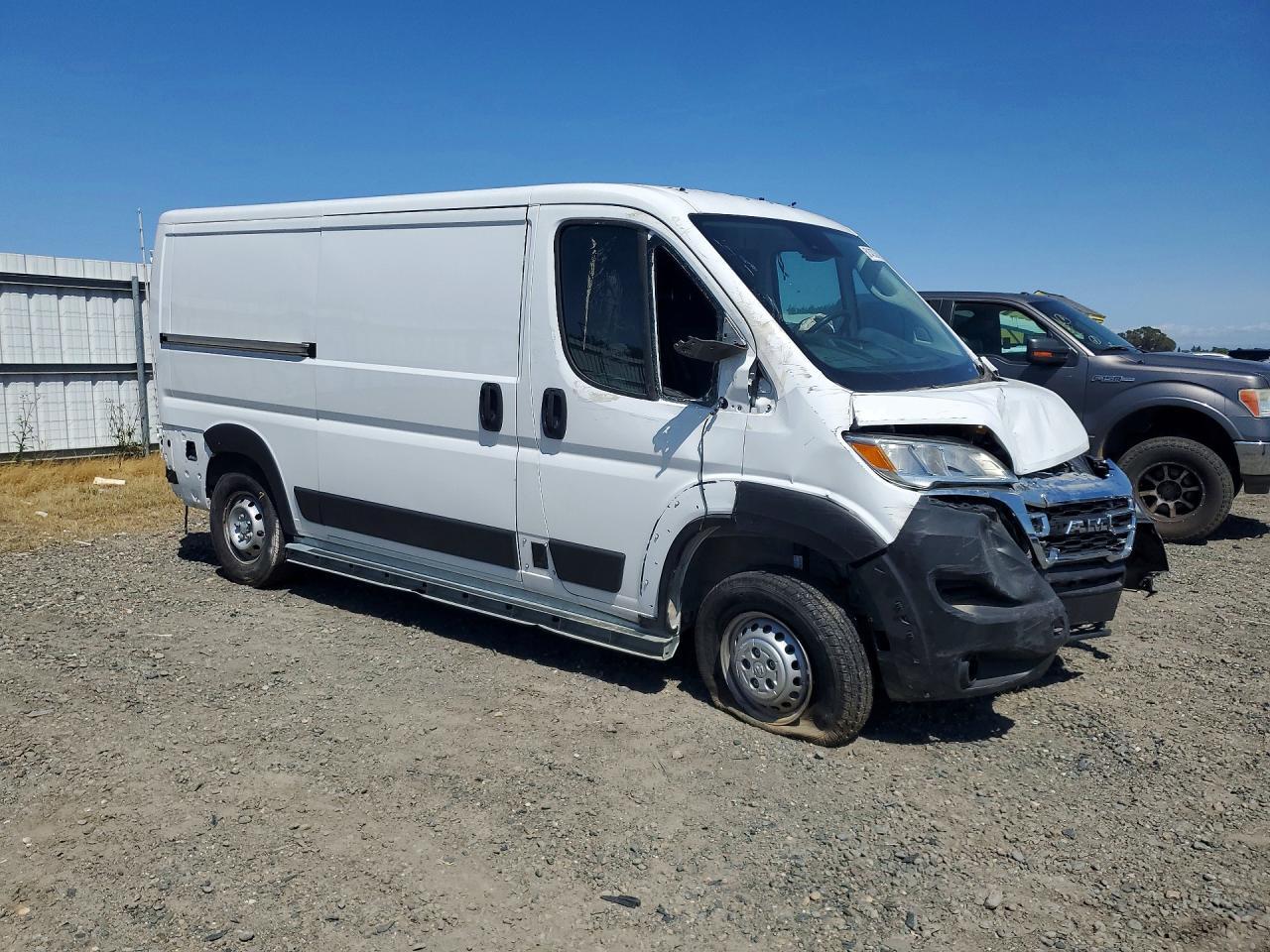 2025 RAM Promaster, 1500 High