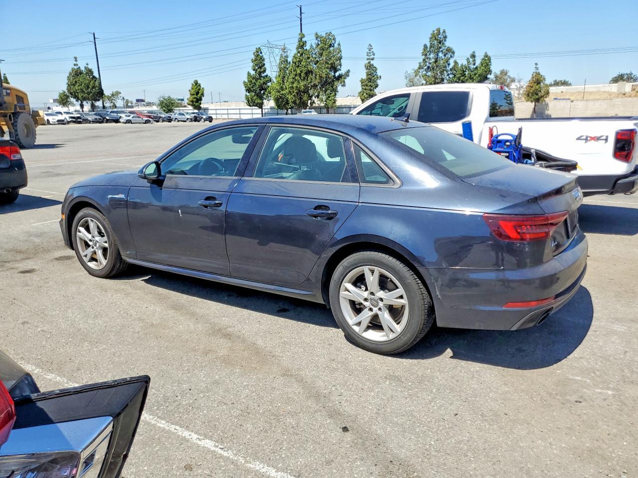 2018 Audi A4, Premium