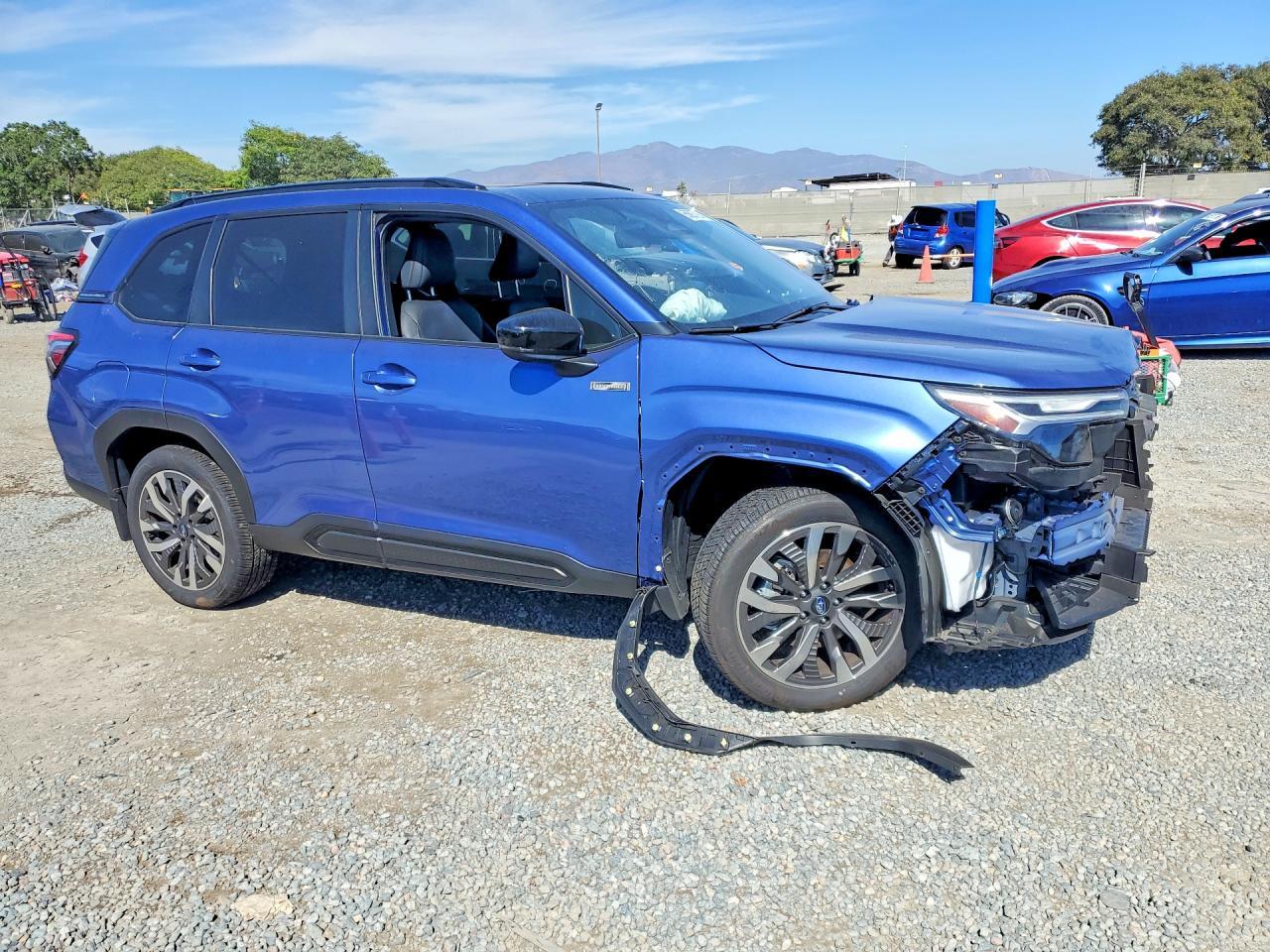 2025 Subaru Forester, Touring