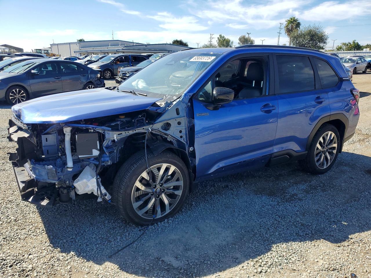 2025 Subaru Forester, Touring