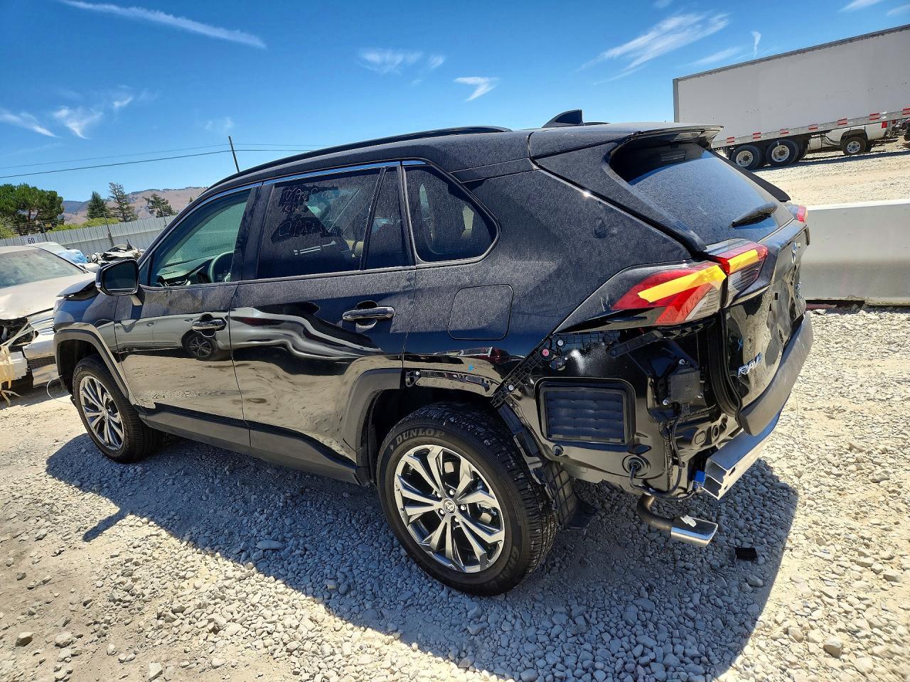 2025 Toyota RAV4, Xle Premium