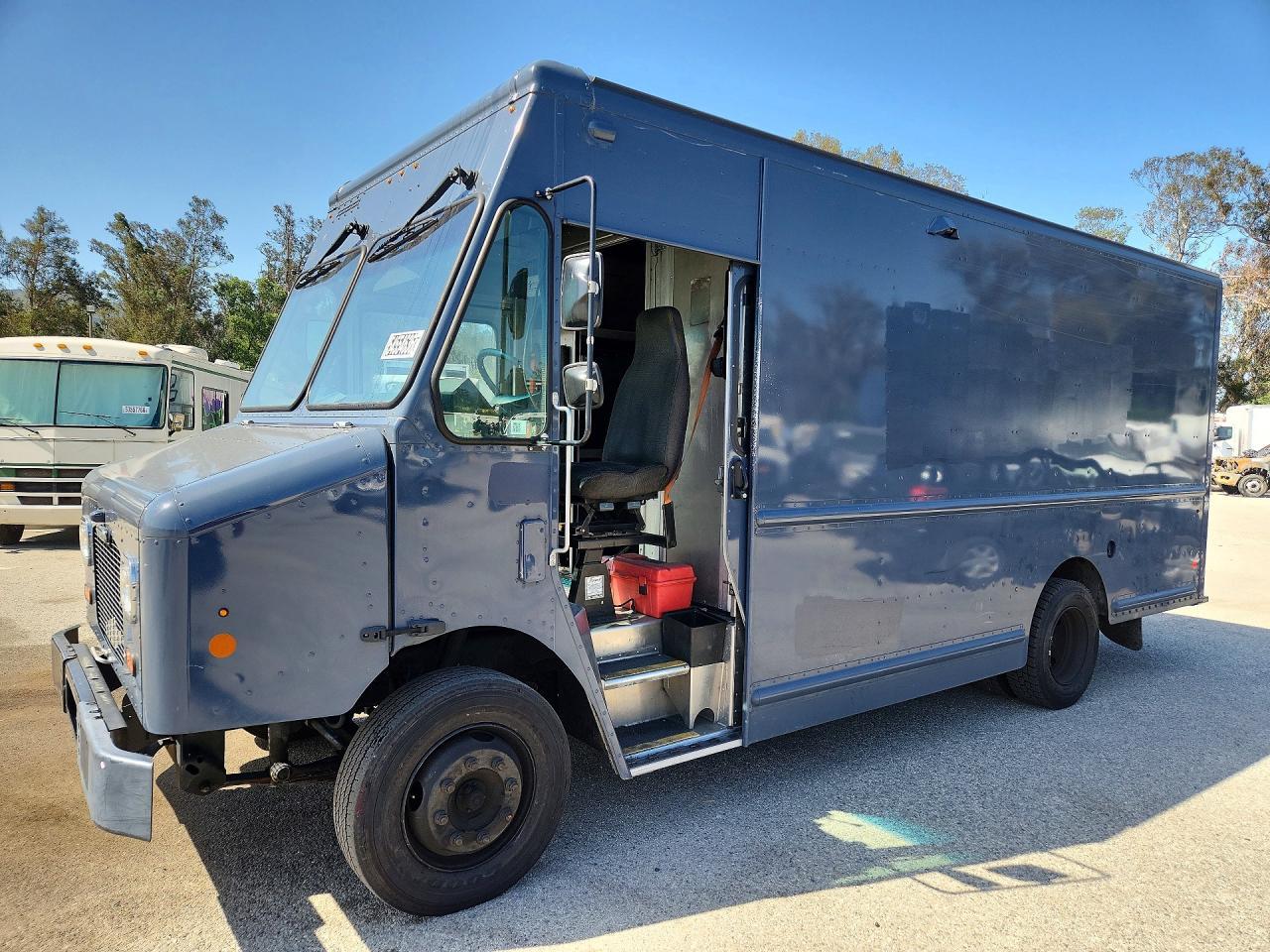 2020 Frht Chassis, M Line Wal...
