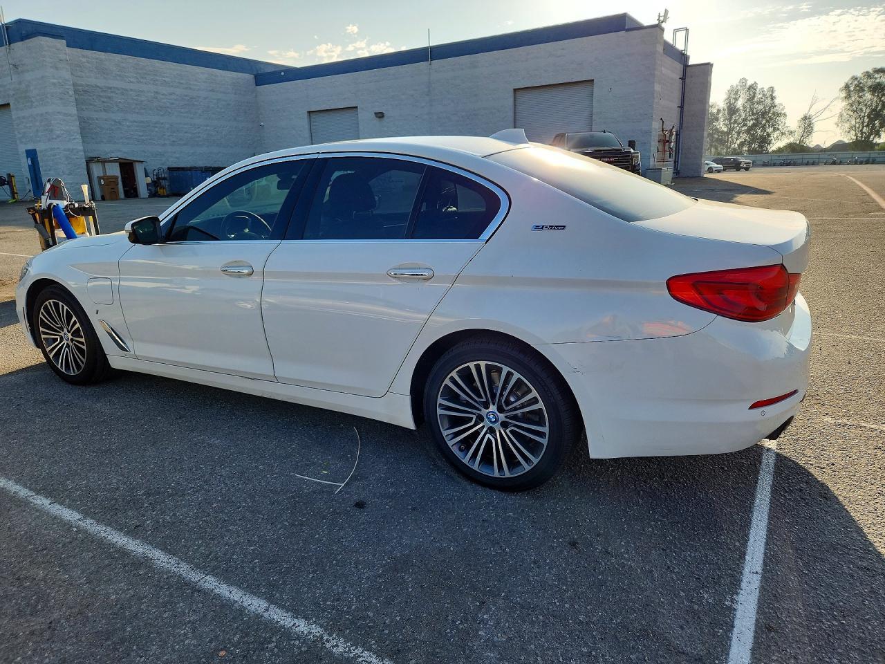 2018 BMW 5 Series, 530E
