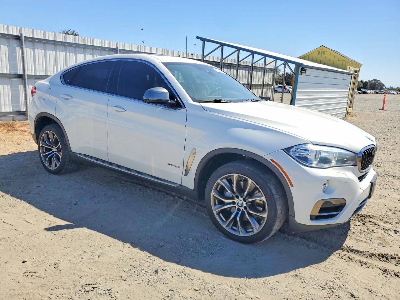 2016 BMW X6, Xdrive50I