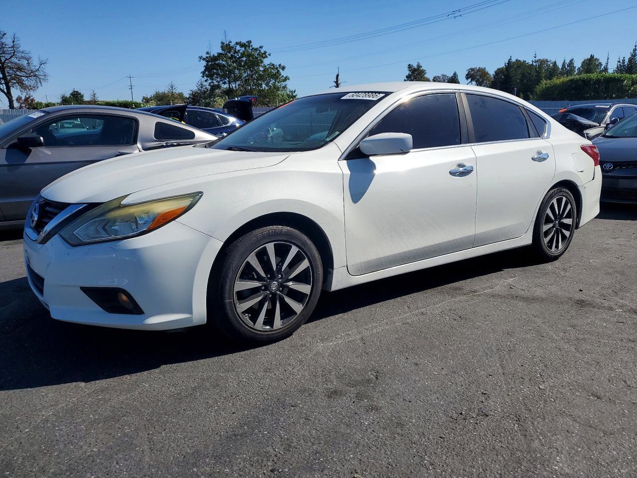 2018 Nissan Altima, 2.5 SV