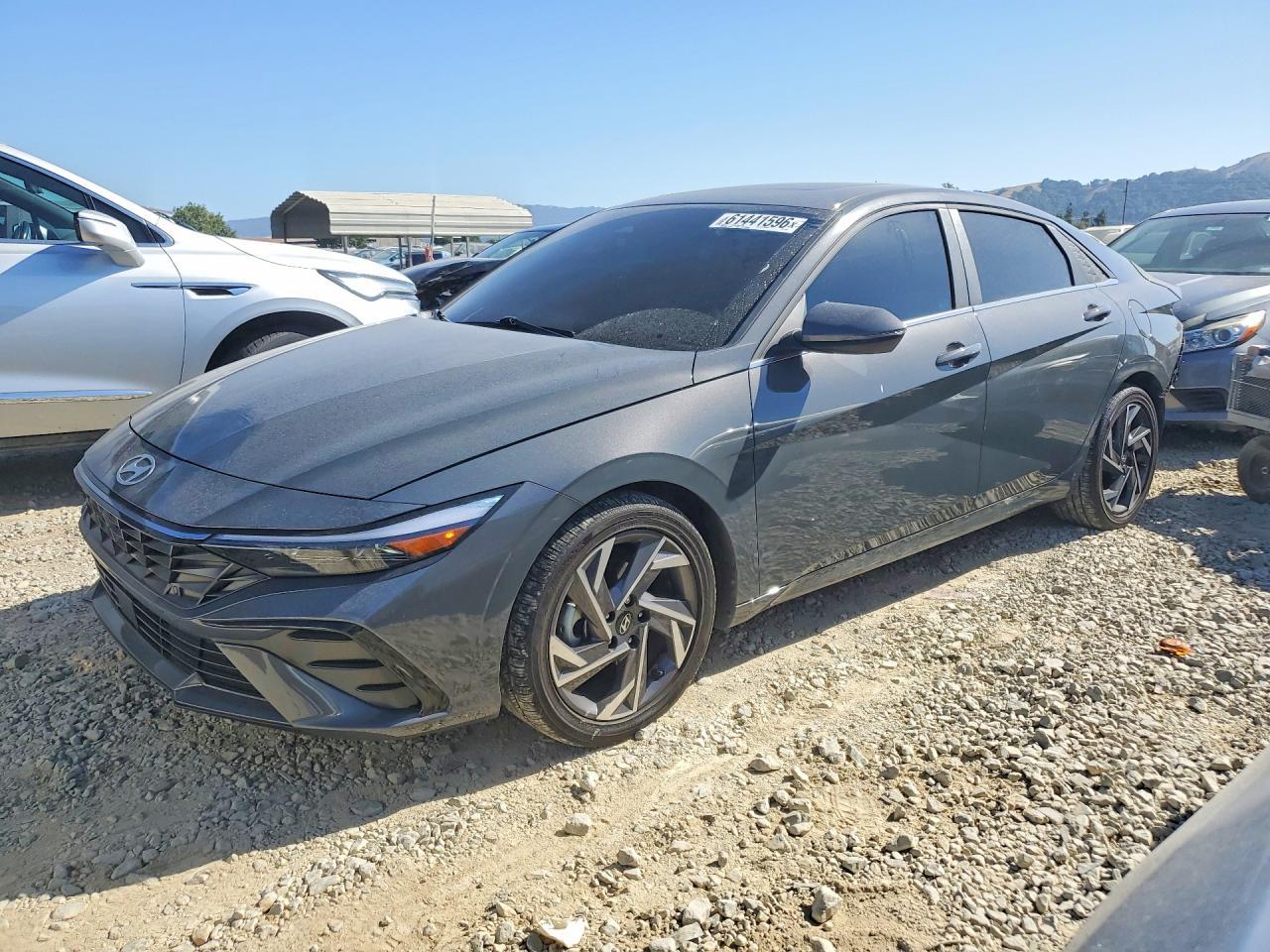 2025 Hyundai Elantra, Limited