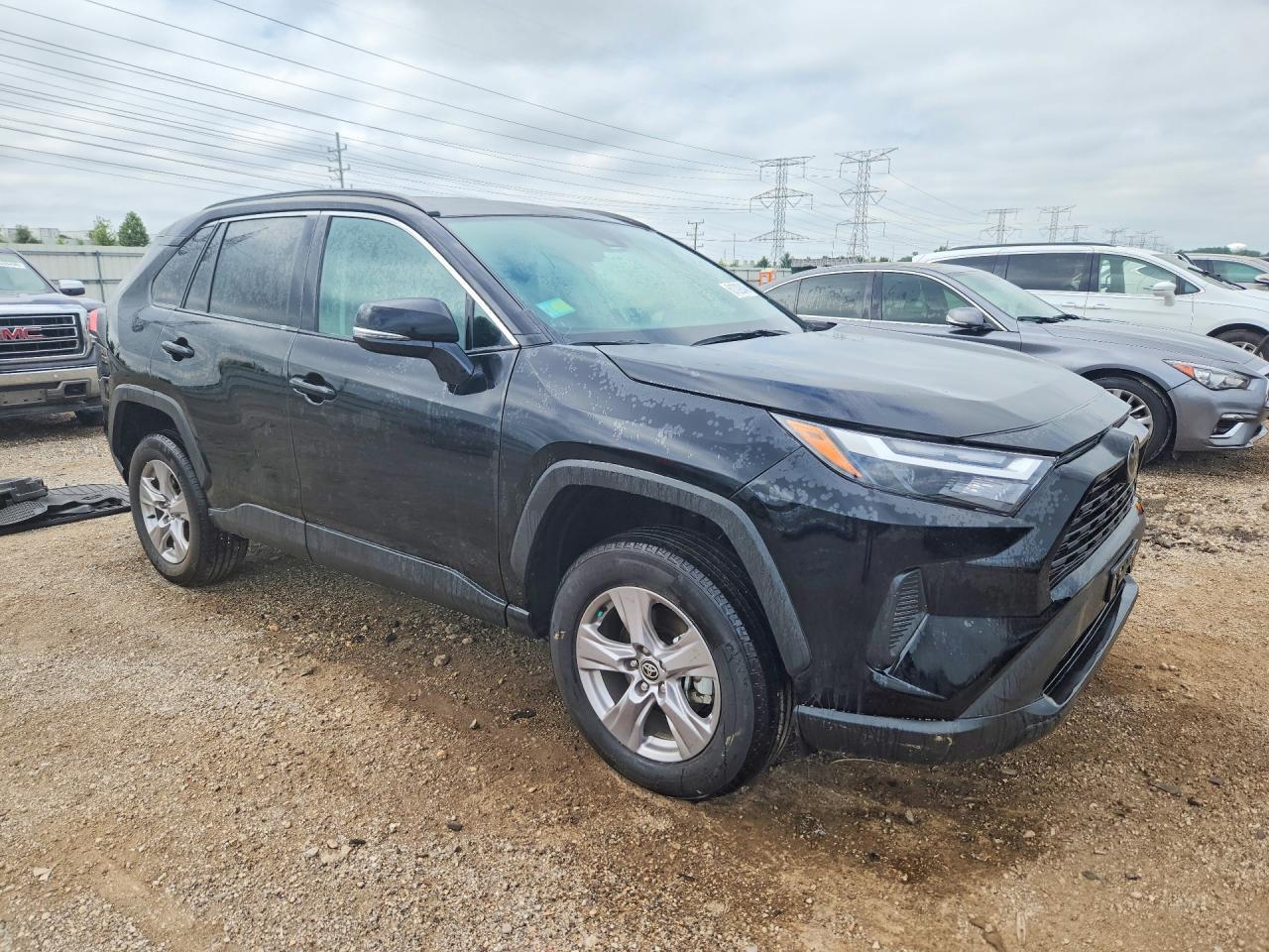 2025 Toyota RAV4, Xle