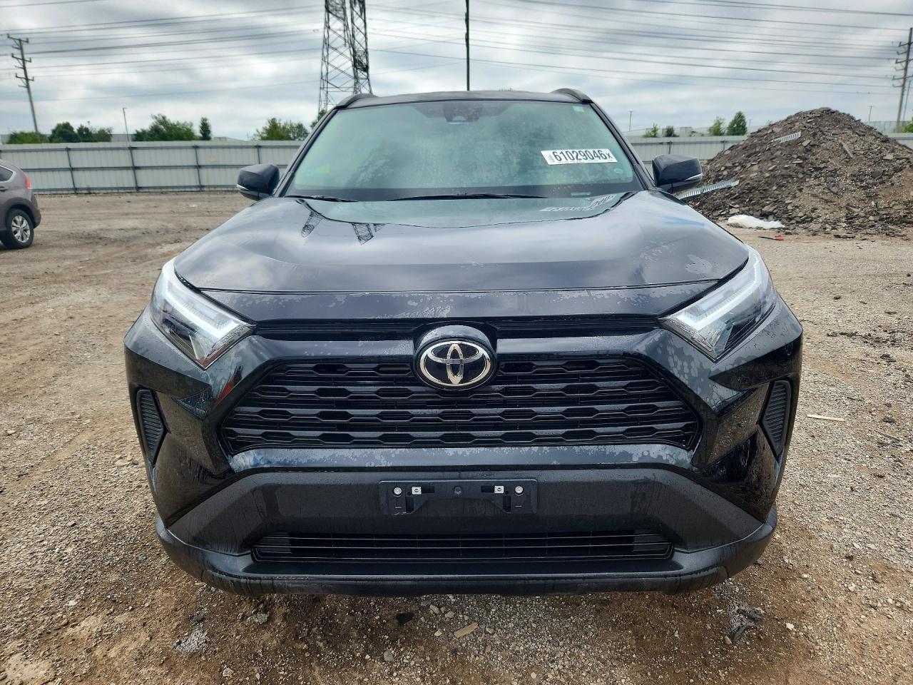 2025 Toyota RAV4, Xle