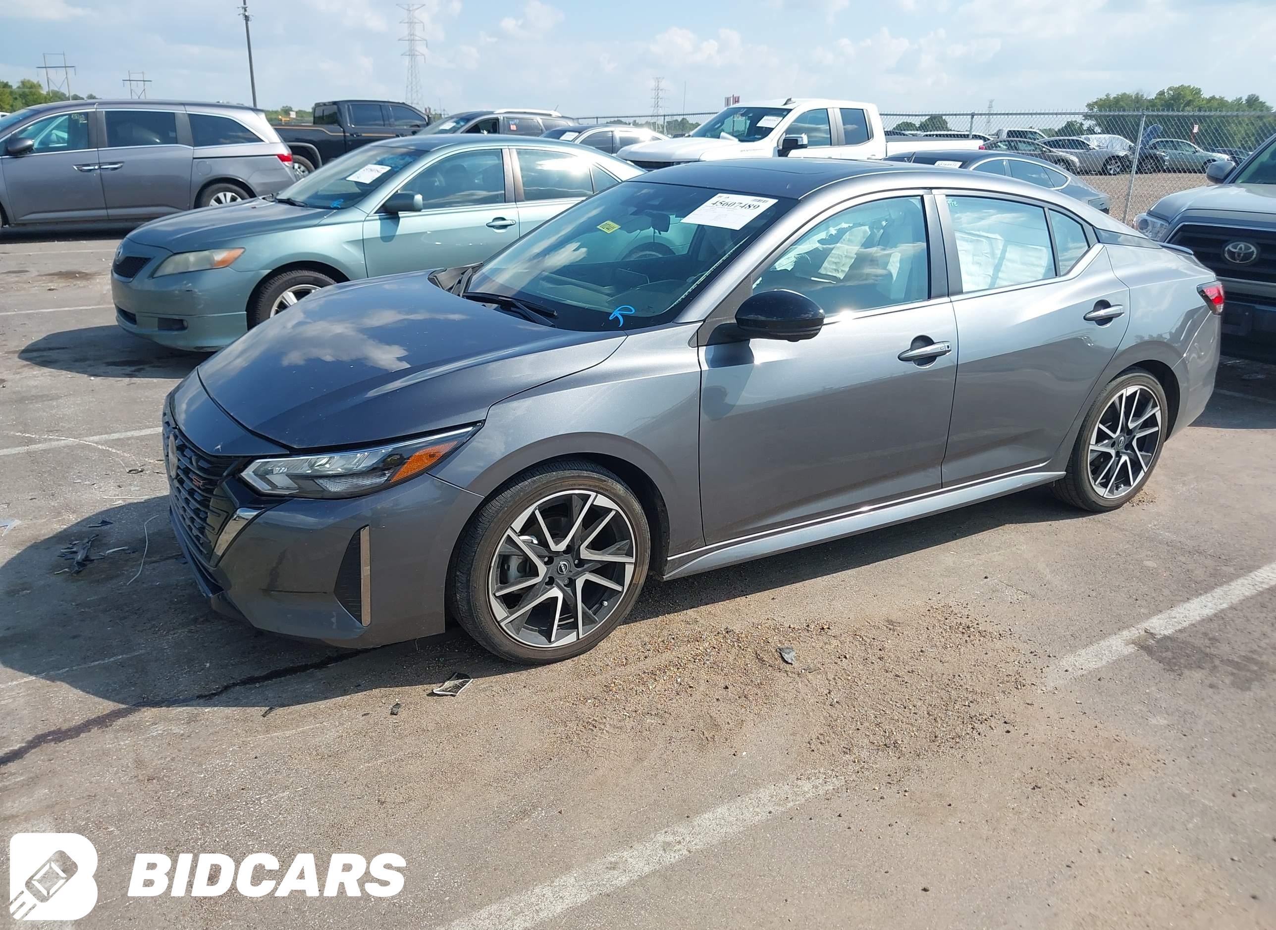 2025 Nissan Sentra, SR