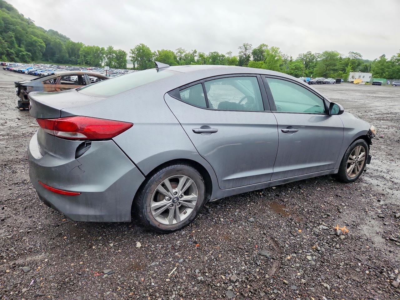 2017 Hyundai Elantra, Value E...