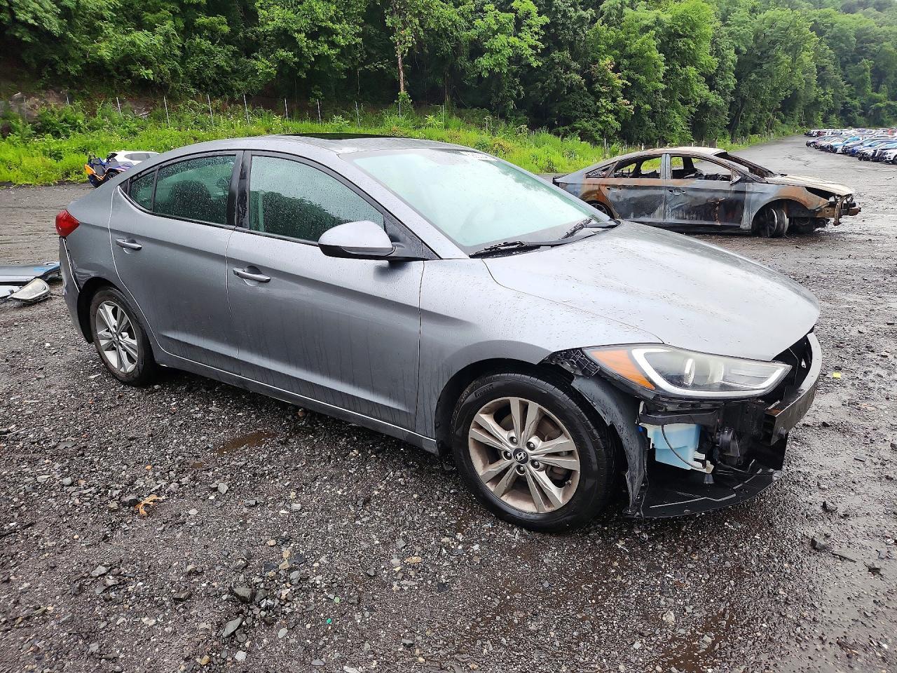 2017 Hyundai Elantra, Value E...