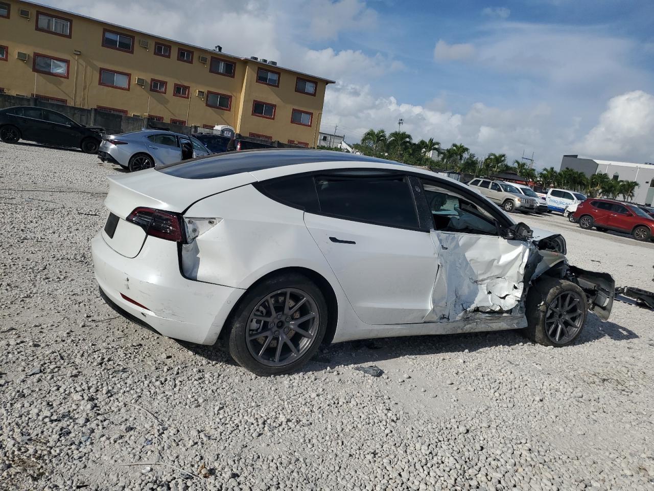 2020 Tesla MODEL 3
