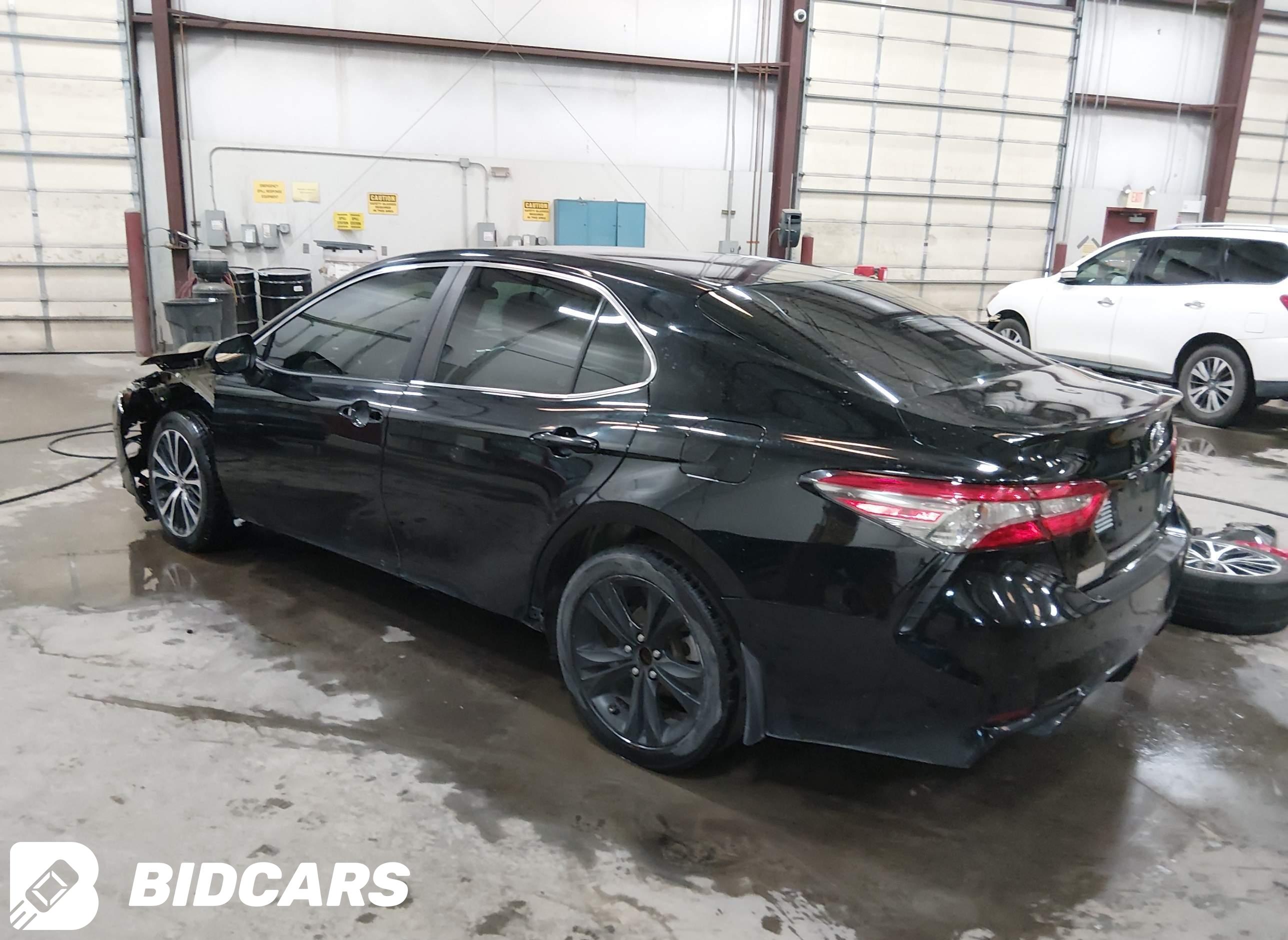 2018 Toyota Camry, SE