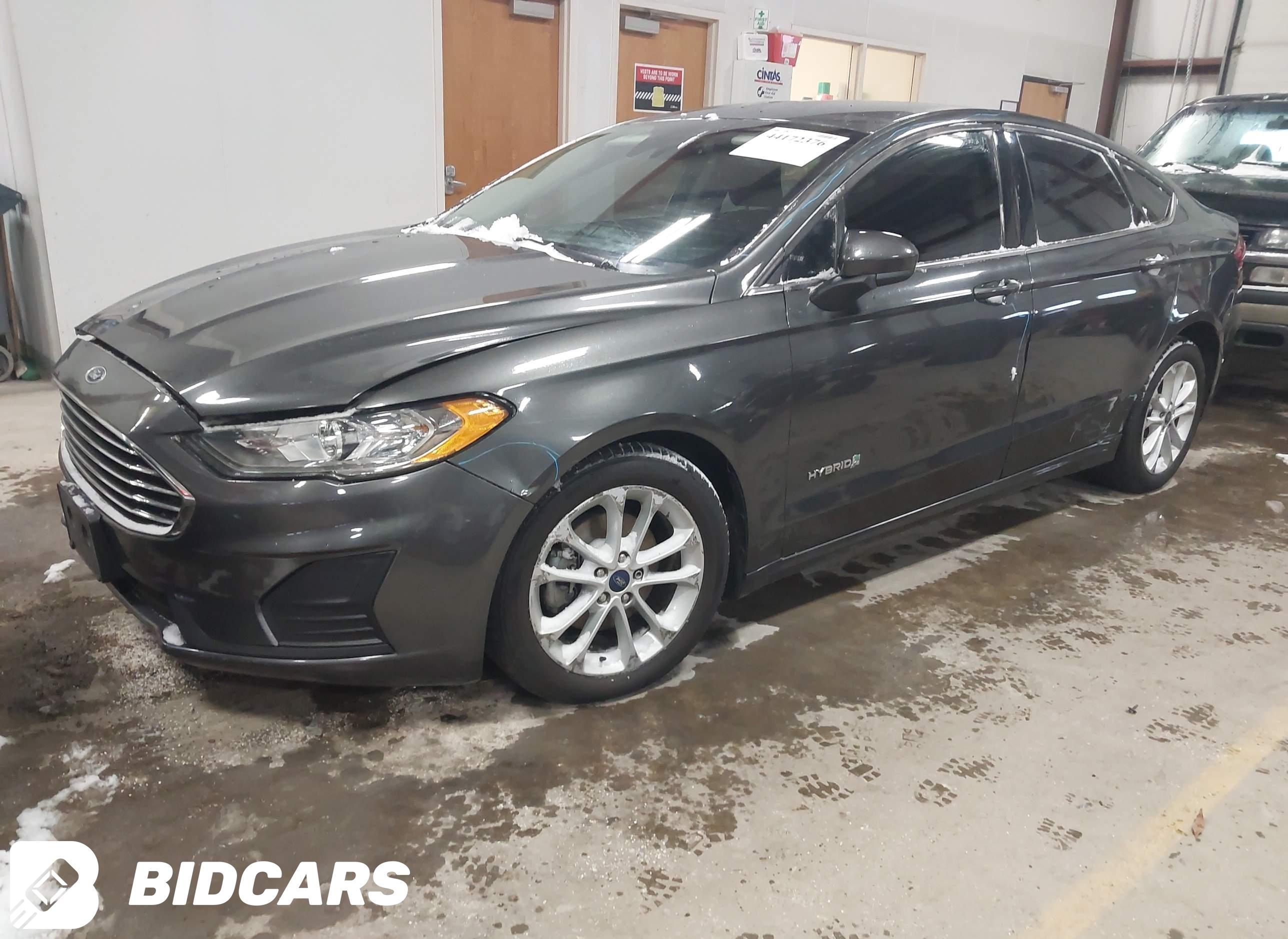 2019 Ford Fusion, Hybrid SE