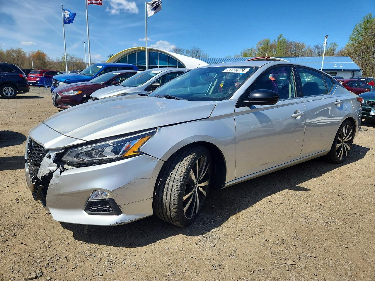 2020 Nissan Altima, SR
