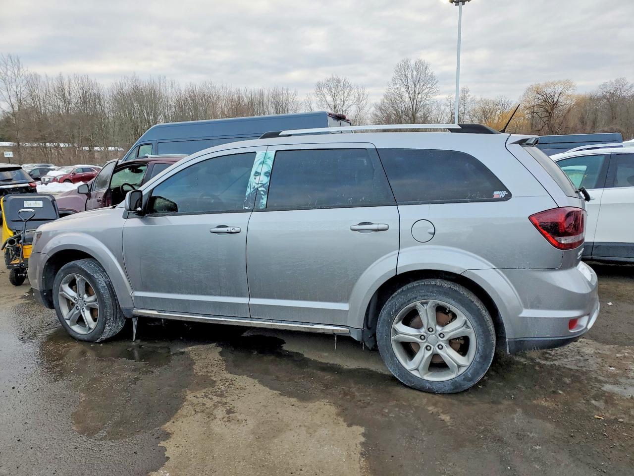 2017 Dodge Journey, Crossroad