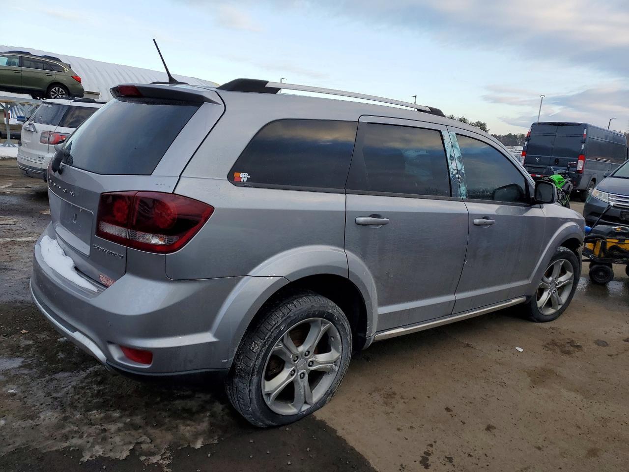 2017 Dodge Journey, Crossroad