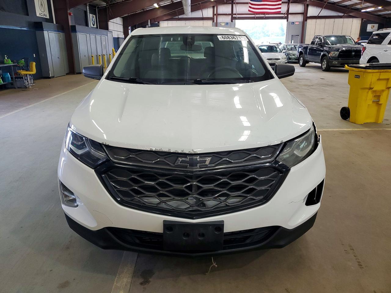 2020 Chevrolet Equinox, LS