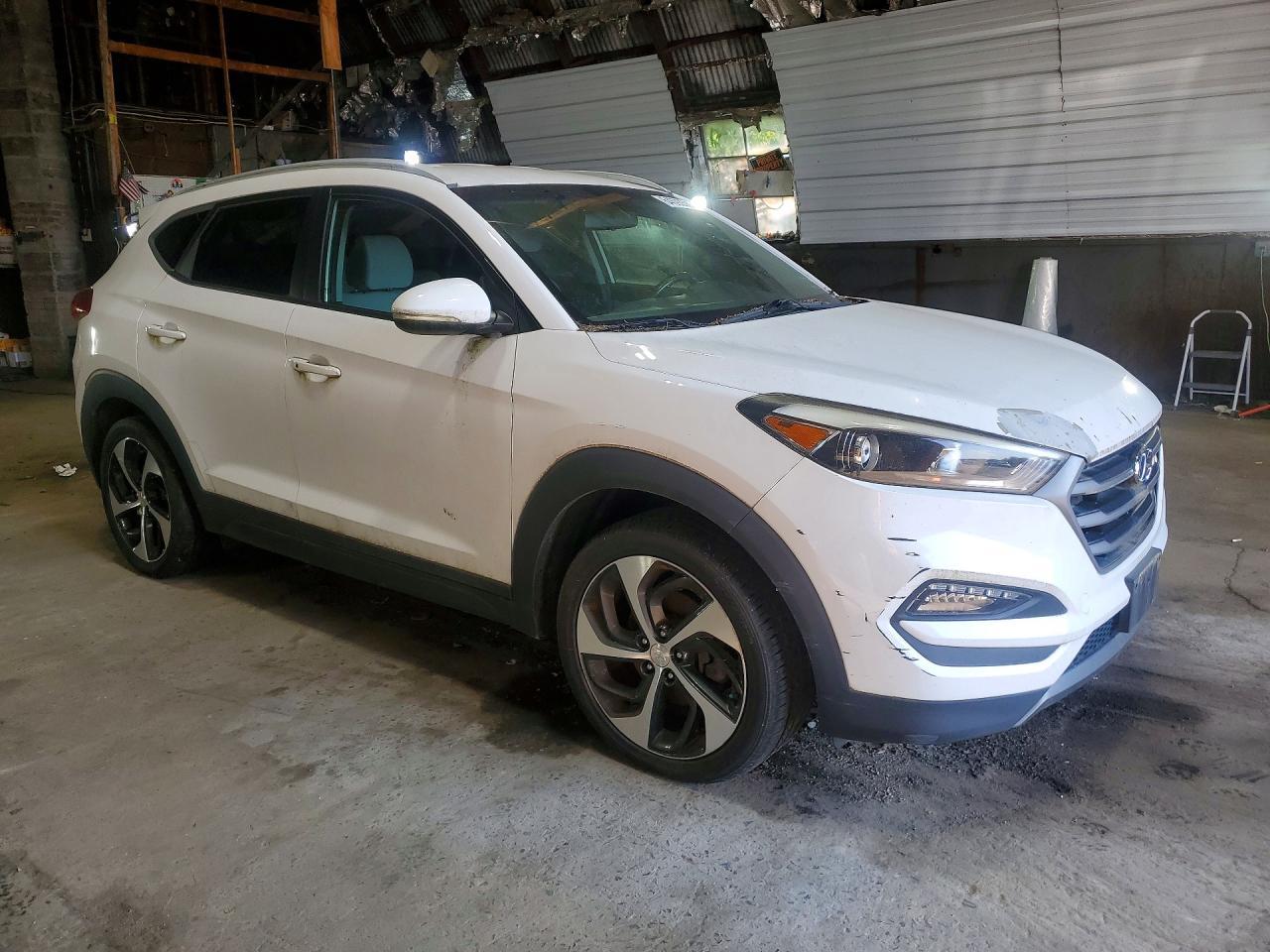 2016 Hyundai Tucson, Sport