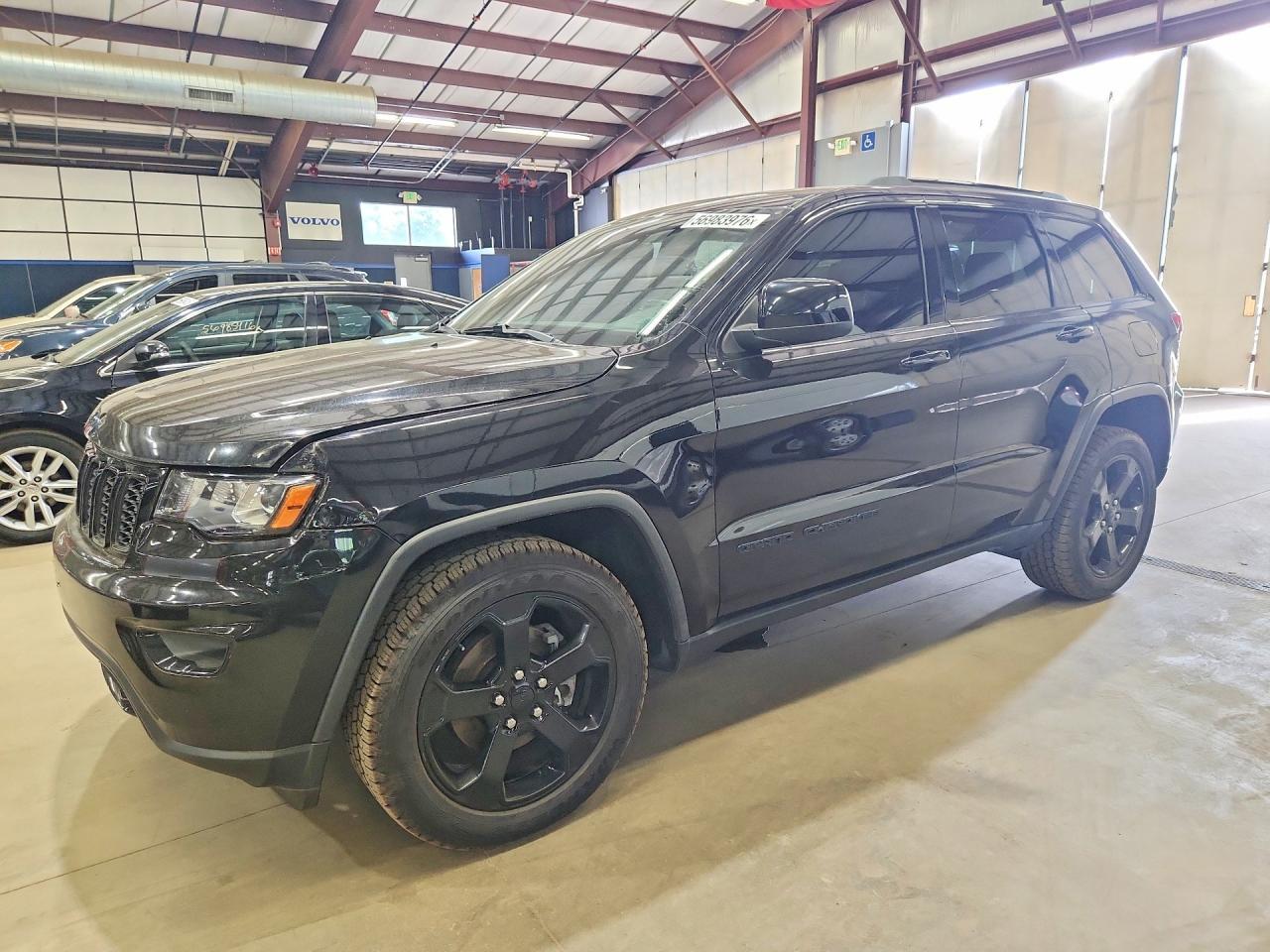 2019 Jeep Grand Cherokee, Laredo