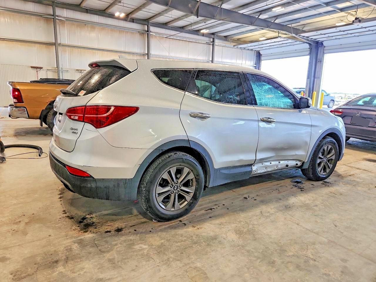 2016 Hyundai Santa Fe, 2.4L
