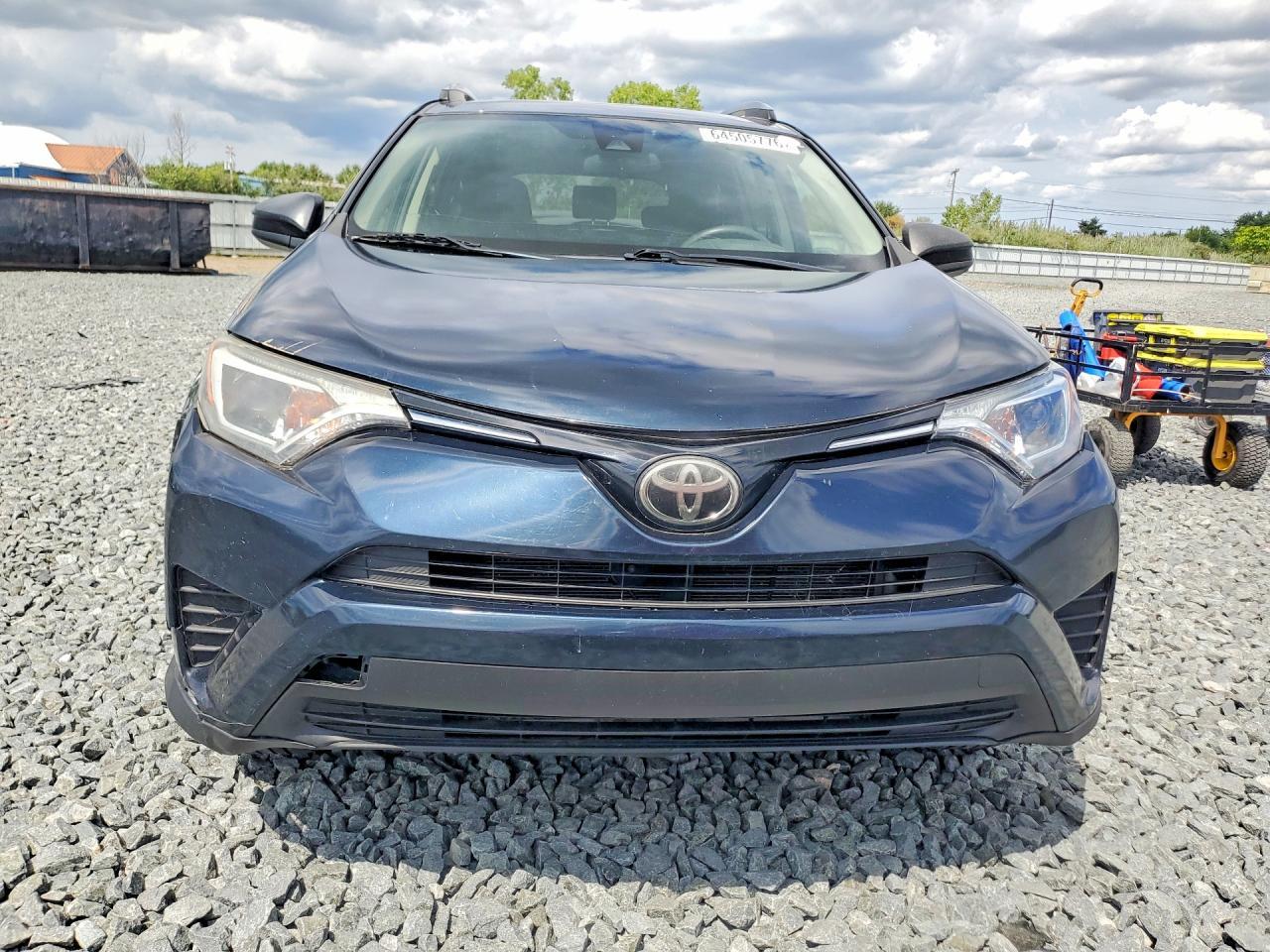 2018 Toyota RAV4, LE