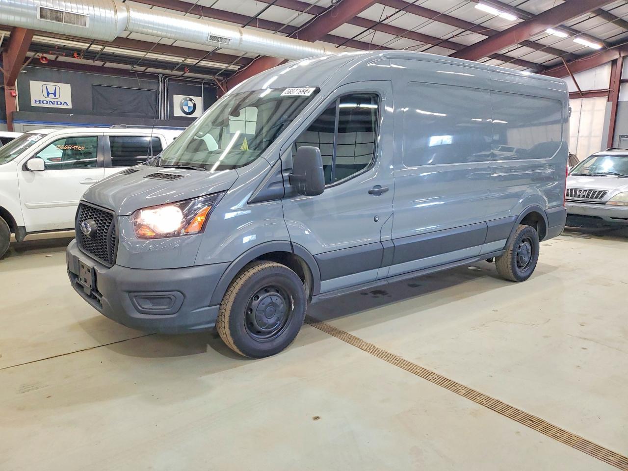 2021 Ford Transit, T-250