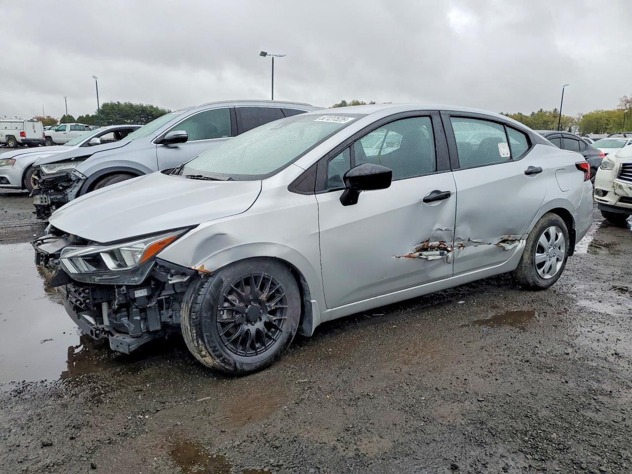 2021 Nissan Versa, S