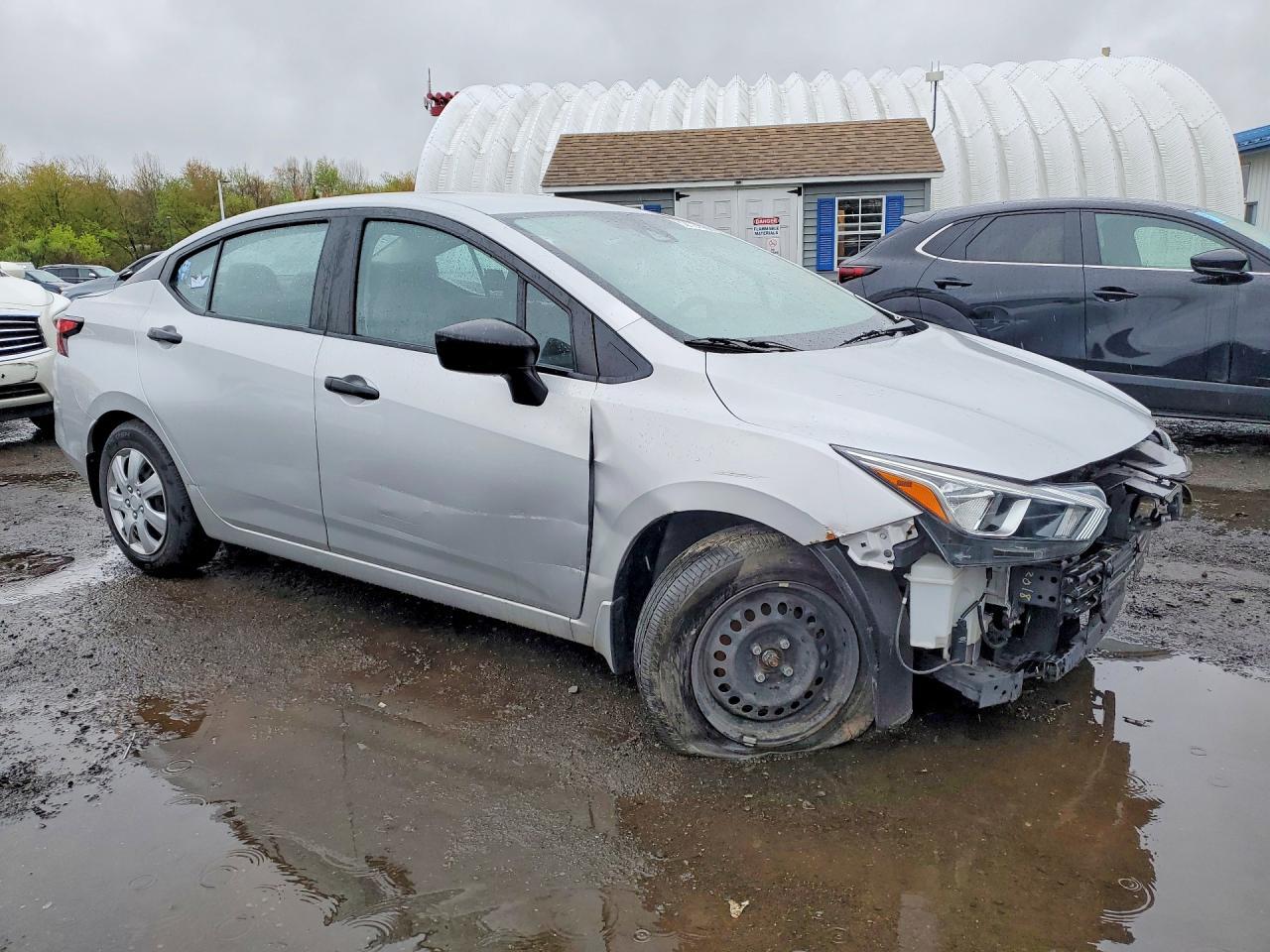 2021 Nissan Versa, S