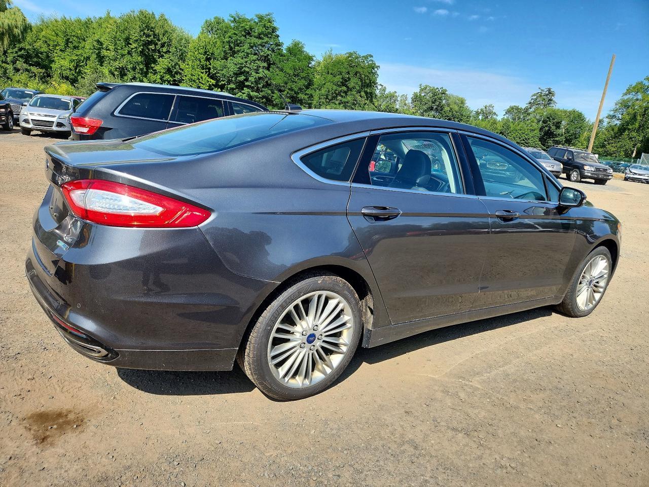2016 Ford Fusion, SE