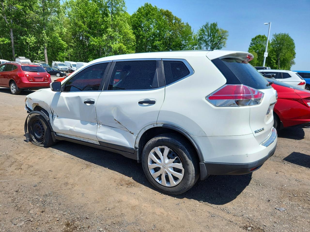 2016 Nissan Rogue, S