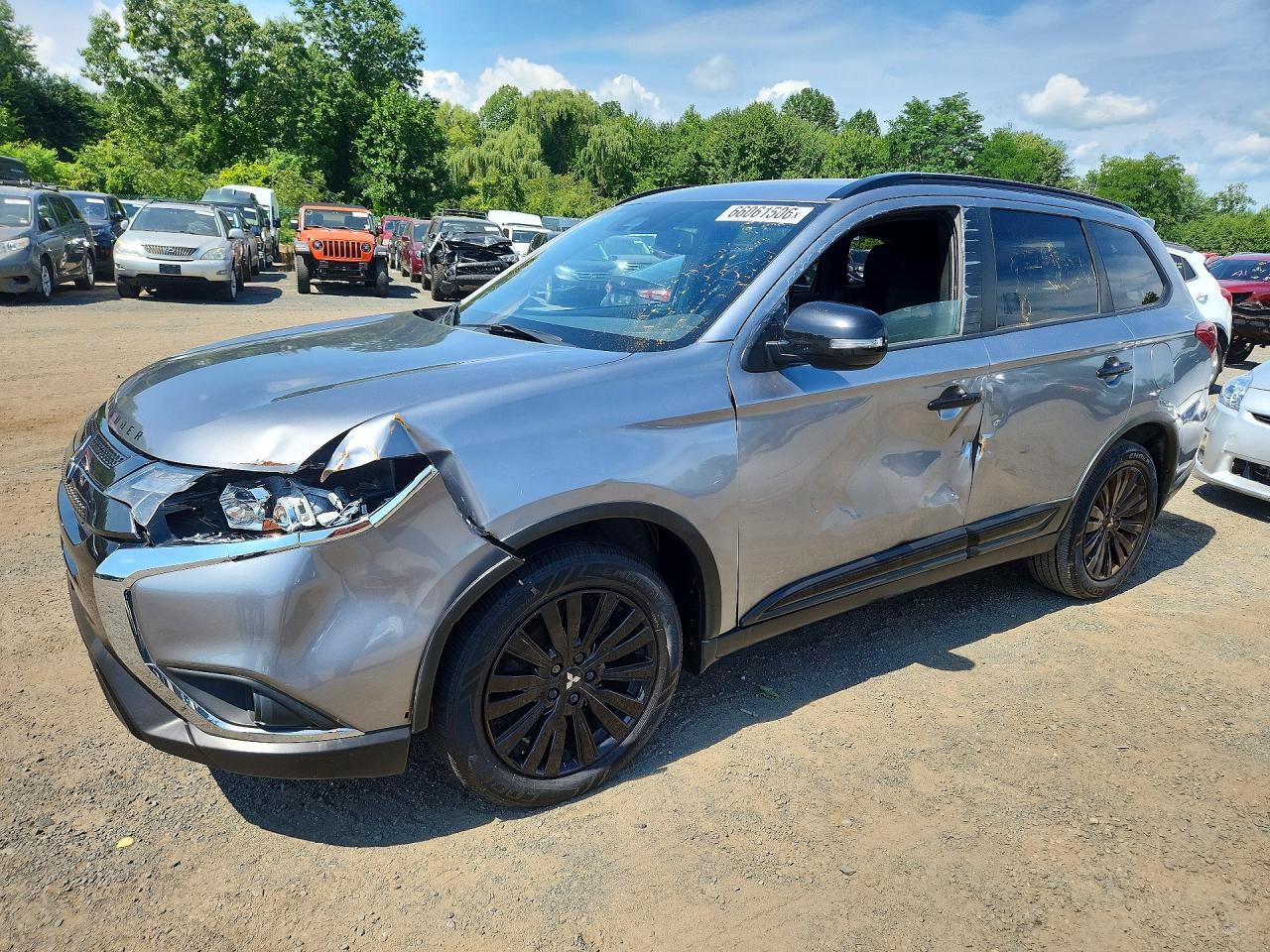 2020 Mitsubishi Outlander, SE